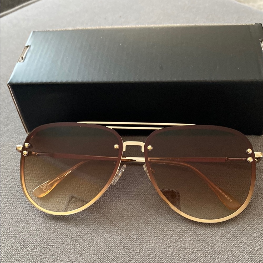 Stylish Brown Gradient Sunglasses